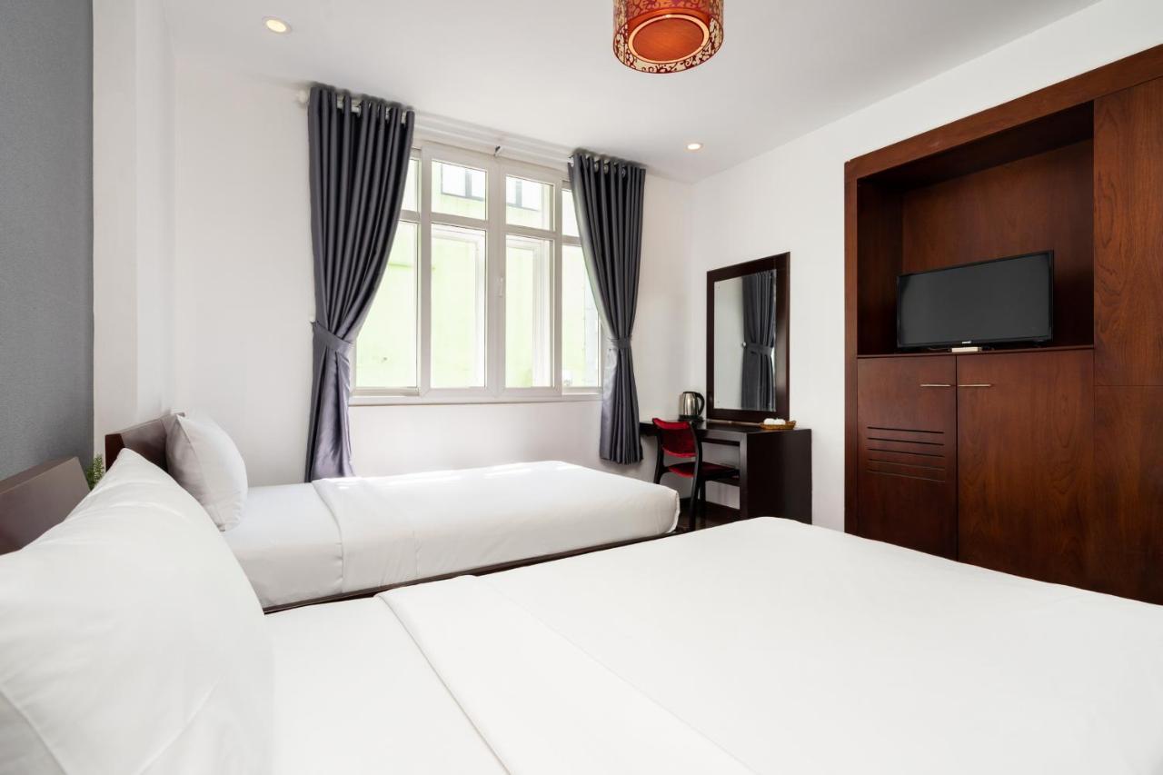 A&A Toronto Hotel โฮจิมินห์ซิตี้ ภายนอก รูปภาพ